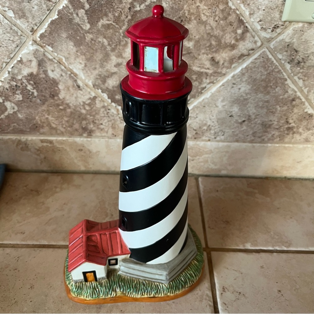 Lefton St. Augustine, FL 1874 Lighthouse #01015 lamp